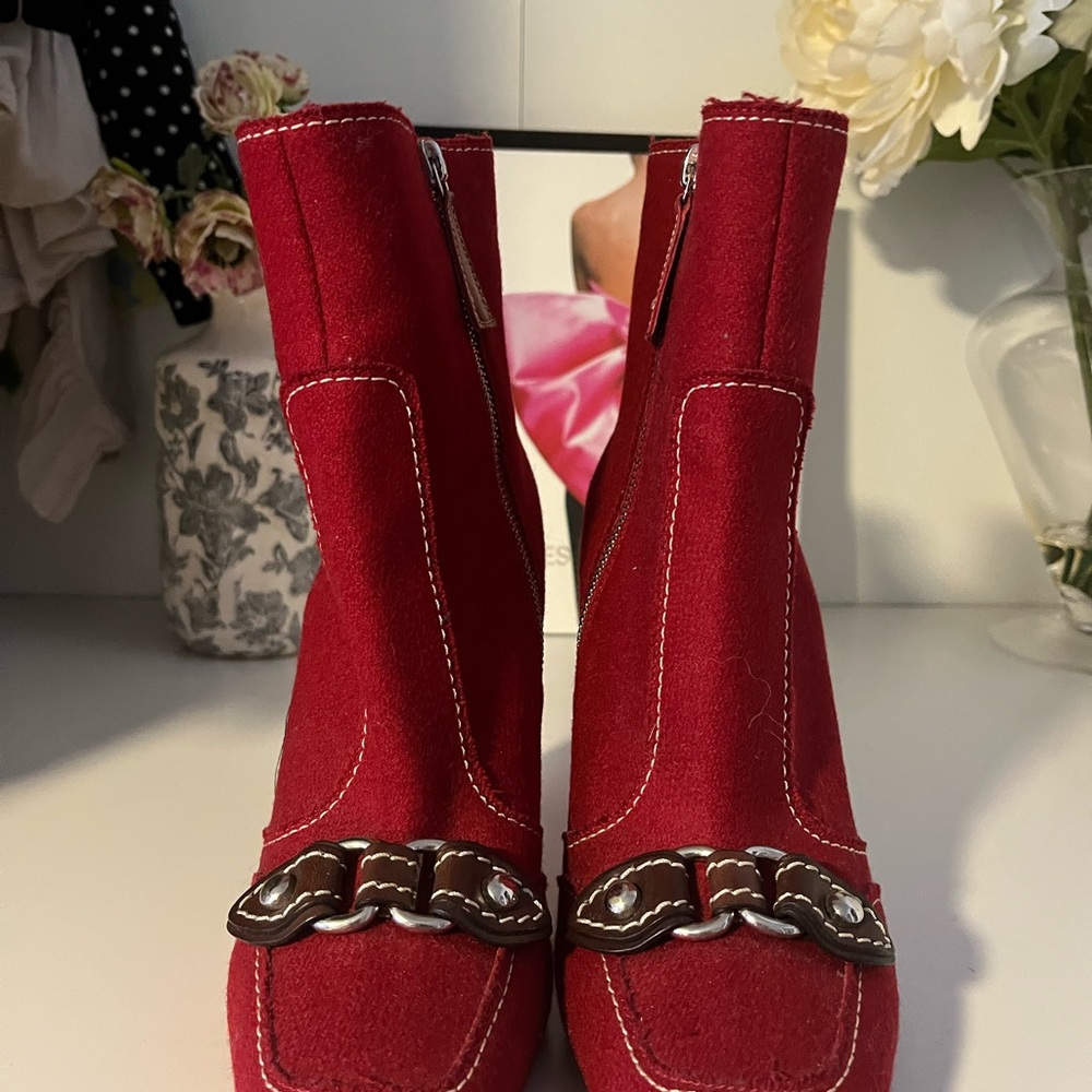 DSQUARED2 Red Ankle Boots with Silver Accents